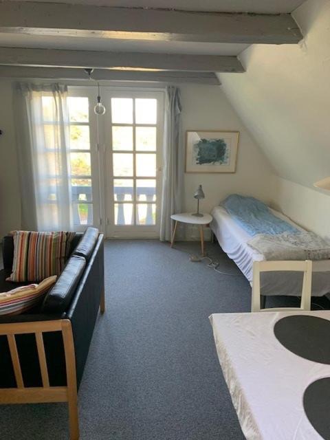 Dyrlundgaard Tilbyder Charmerende Ferielejlighed. Helsinge Luaran gambar